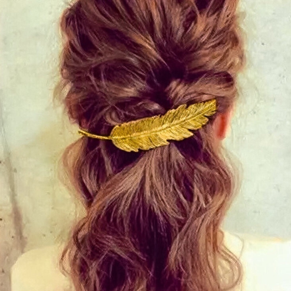 ⚜️𝟯𝟬%𝗢𝗙𝗙 𝗯𝘂𝗻𝗱𝗹𝗲𝘀 𝟯+⚜️ NEW Large Textured Feather Bohemian Barrette